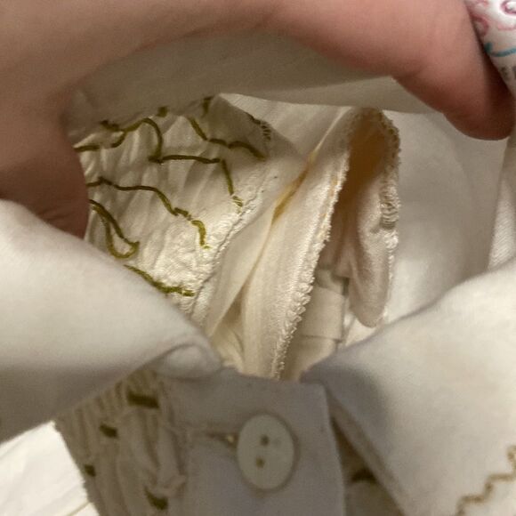 Passports Vintage Embroidered Lightweight Button Up size Medium - Picture 10 of 12